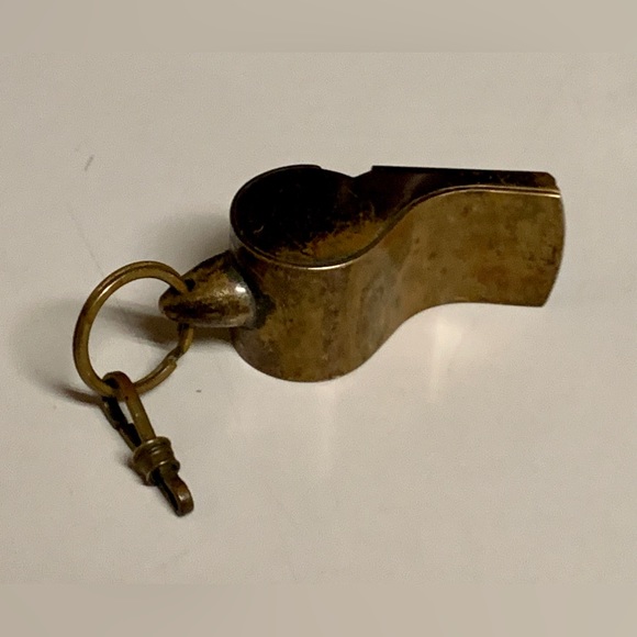 Mid Century Vintage Wood Ball Brass Official US Military Police Academy Whistle - Picture 11 of 16